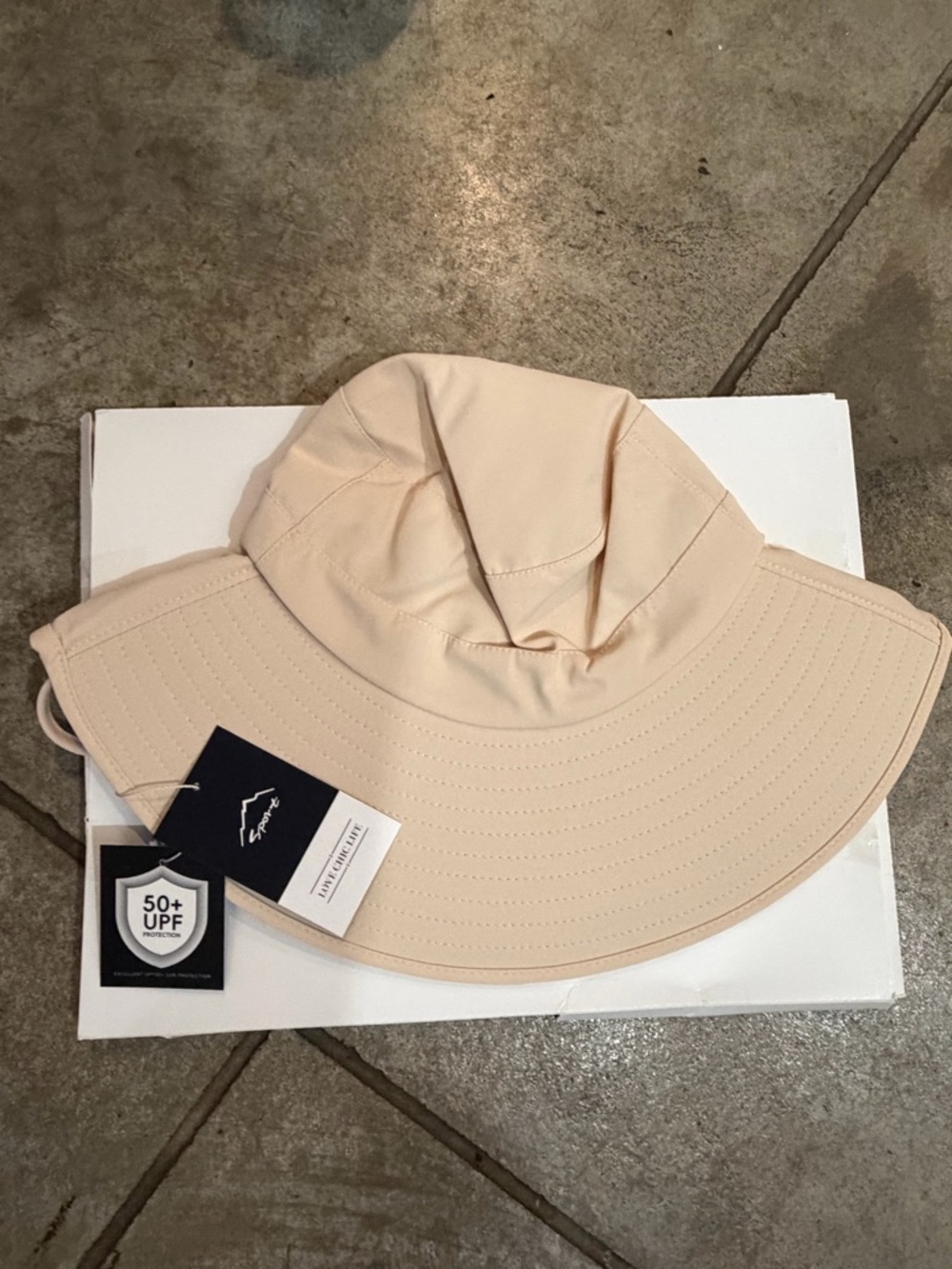 Beige UPF 50+ Wide Brim Sun Hat Neck Flap Ponytail Hole NWT - Picture 2 of 6